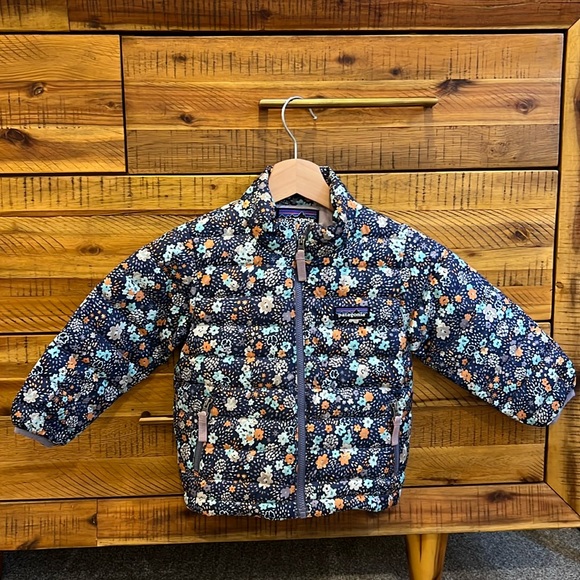 Patagonia Other - Patagonia Girls Down Jacket Coat🌸🌸🌺🌼🪻